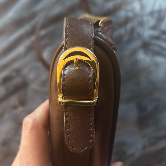 Authentic Burberry Bag - Picture 6 of 9